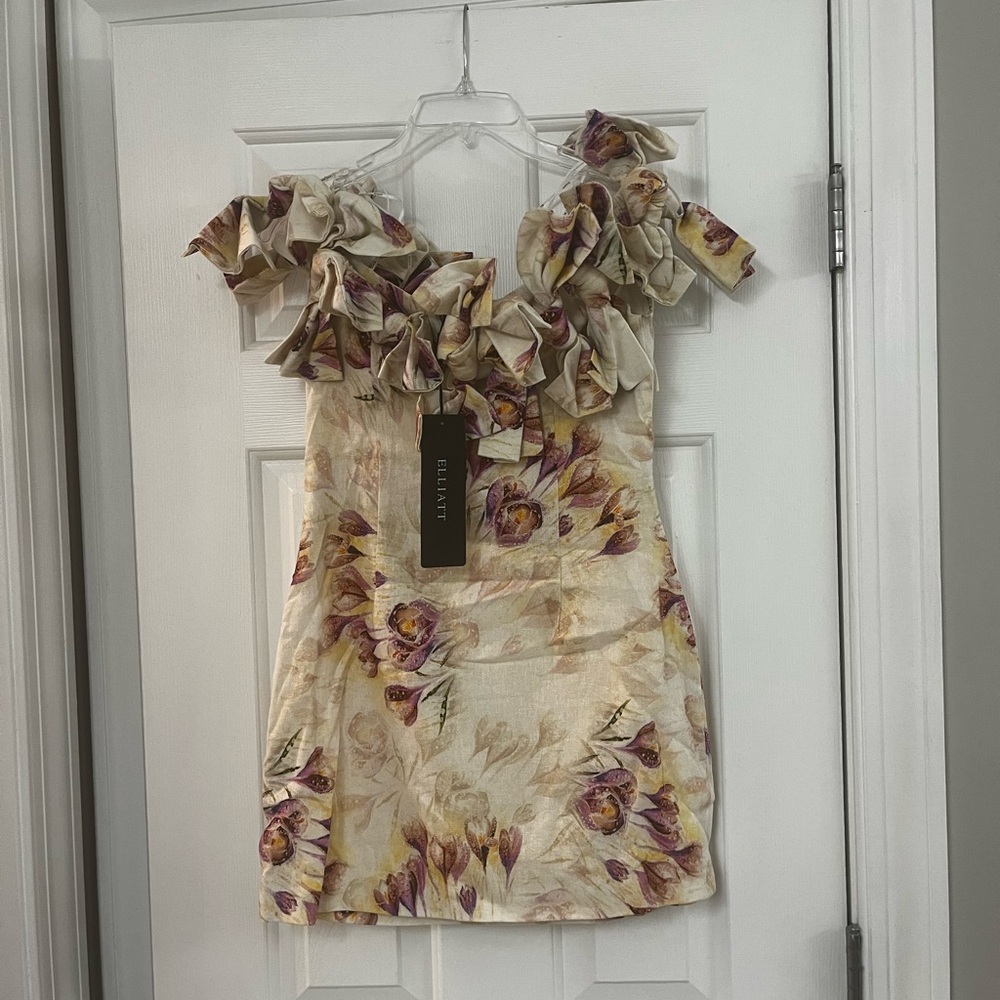 ELLIATT KRYSTLE DRESS - Picture 5 of 7